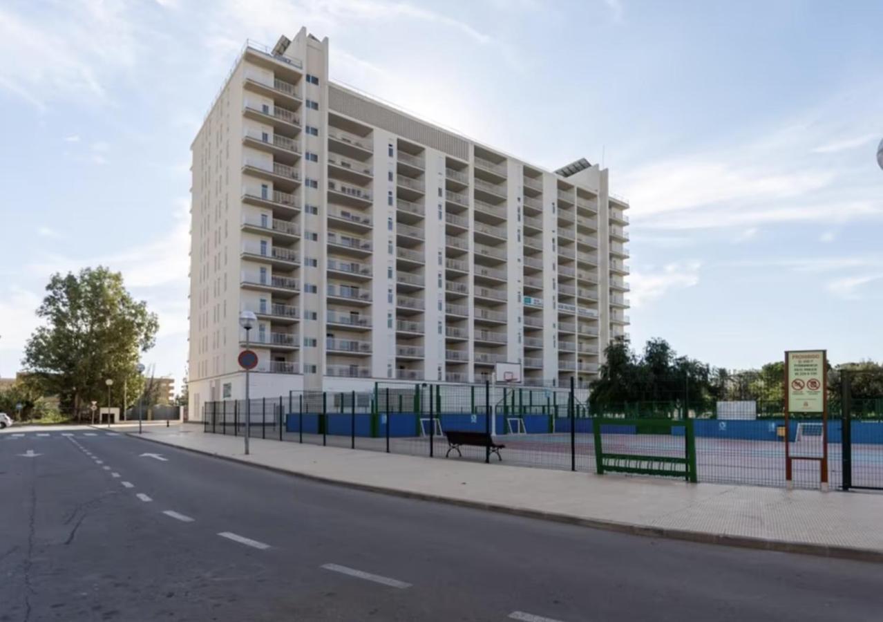 Bonito apartamento con piscina cerca de la playa. Canet d'En Berenguer Exterior foto